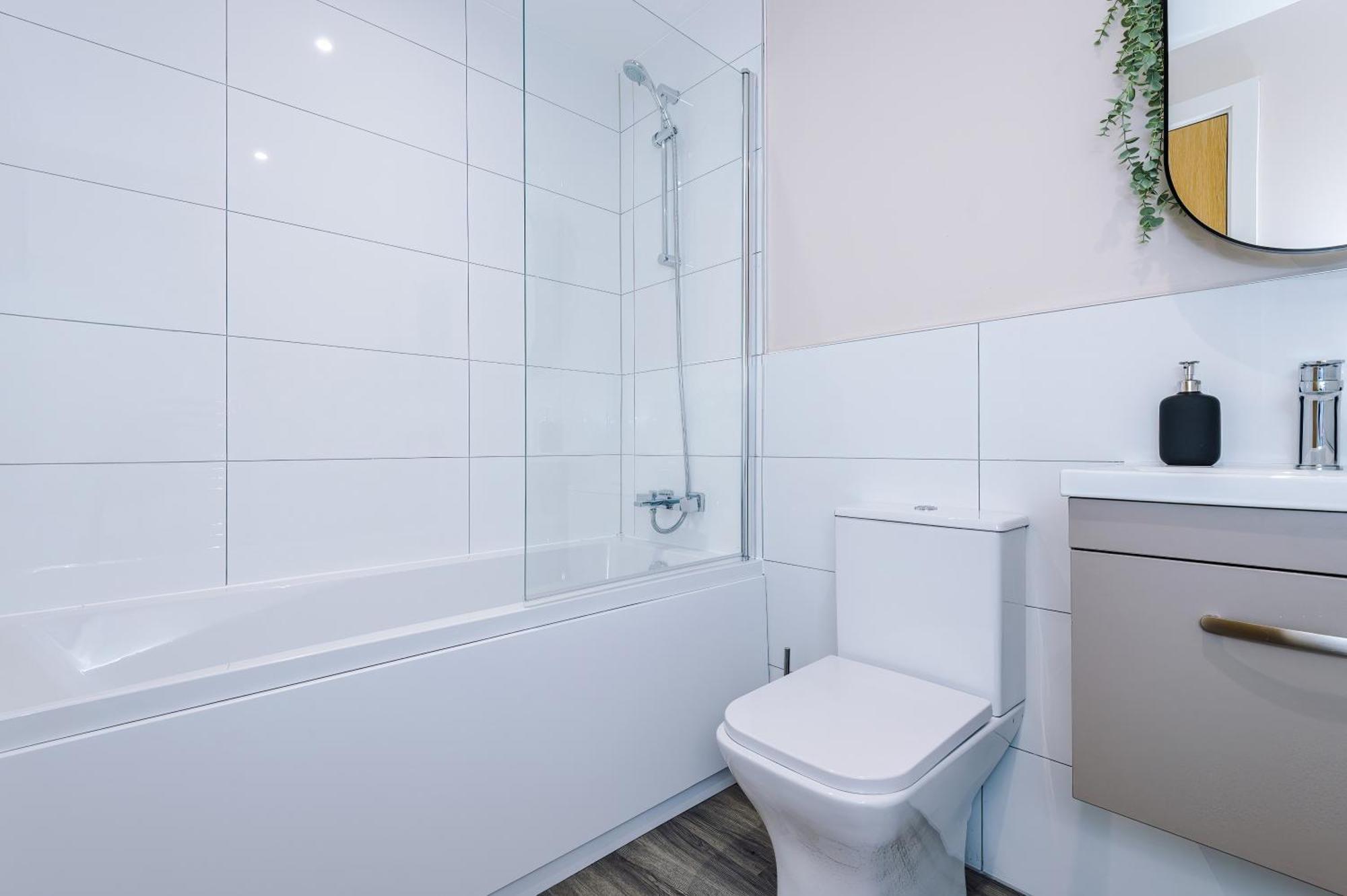 Deluxe New Build 2 Bedroom 2 Bathroom Apartment - Free Secure Parking Manchester Exteriér fotografie
